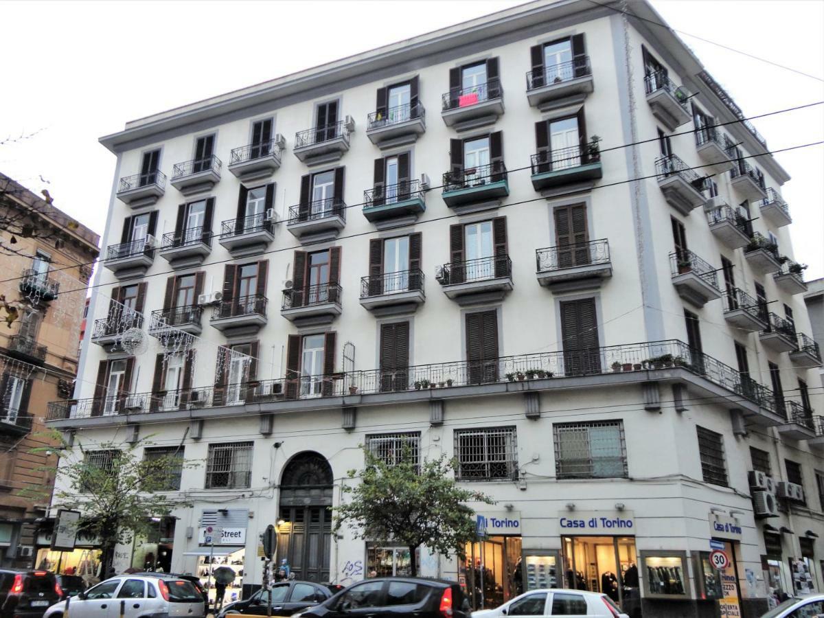 Umberto I Holiday House Naples Exterior photo